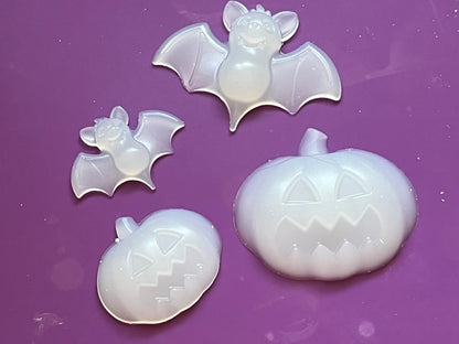 Silicone Inlays for Resin Crafts